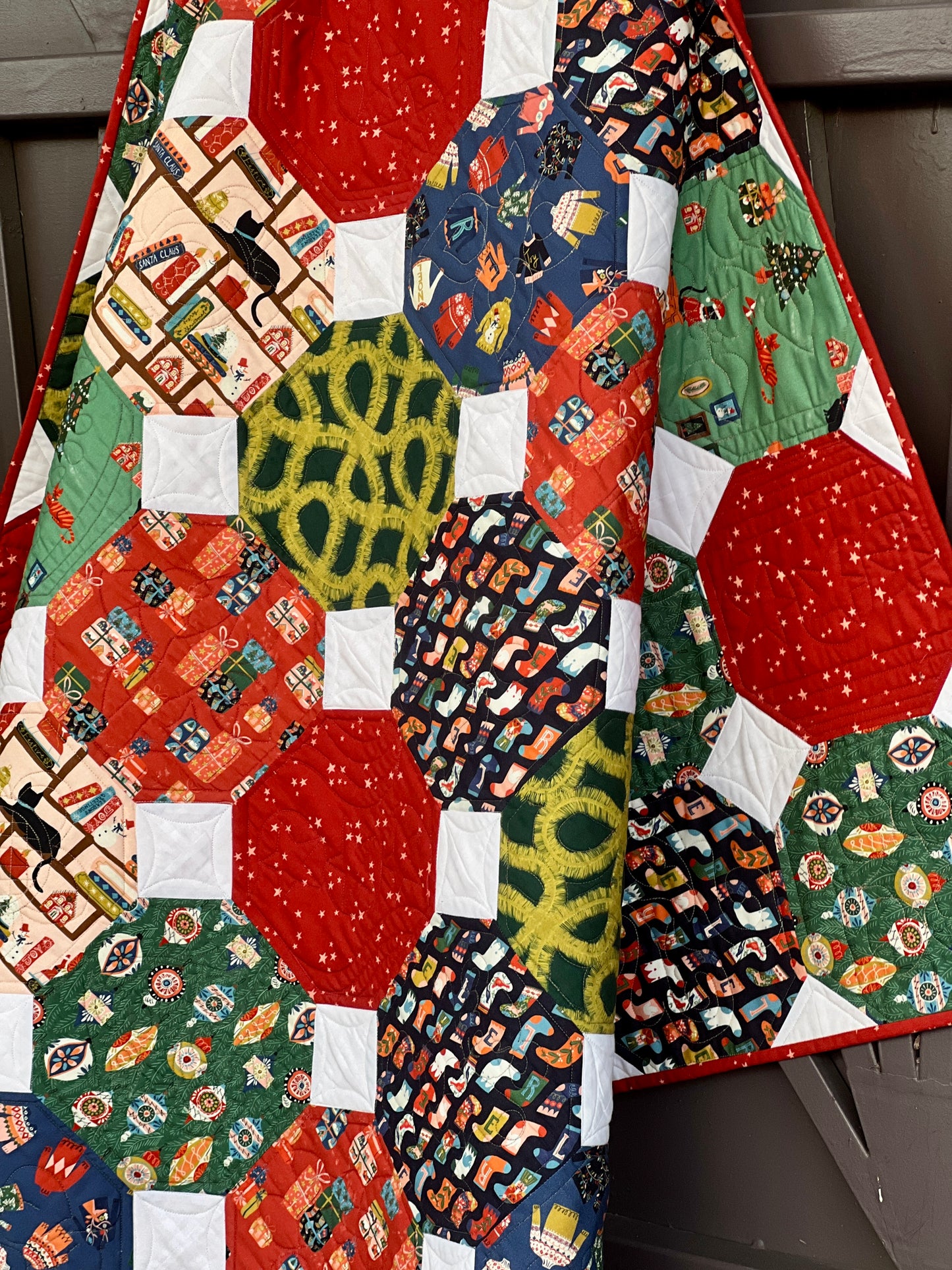 Tinsel Time - Just Dotty Quilt Kit